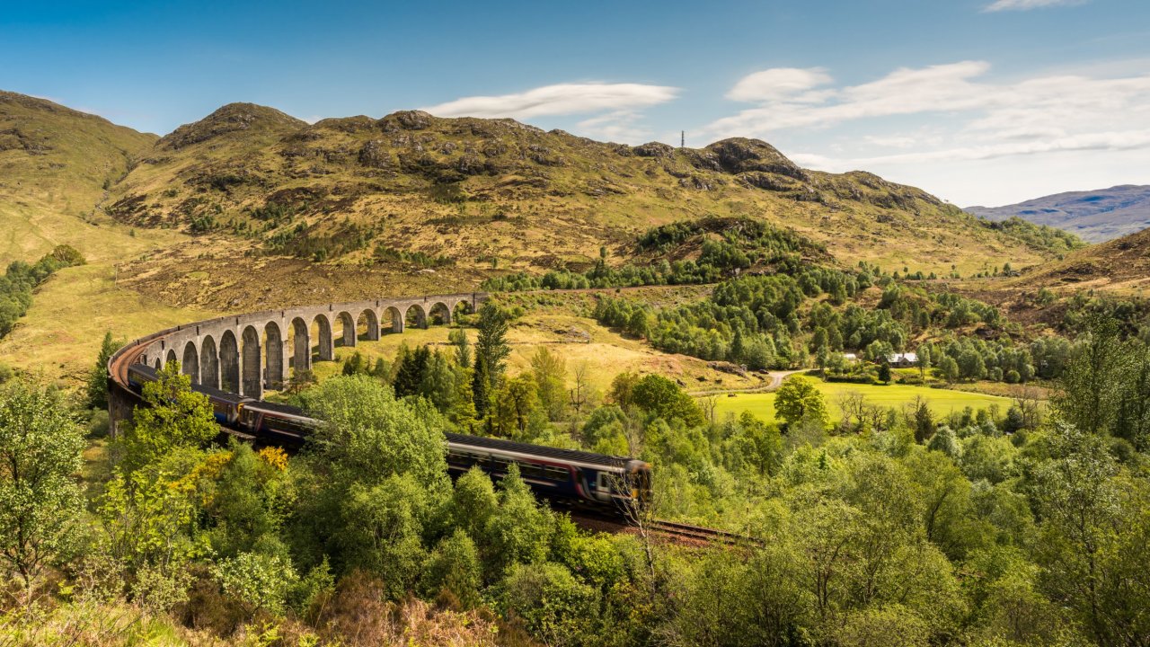 Fly & Train Schotland