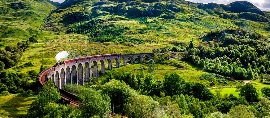 Glenfinnan Viaduct in Schotland