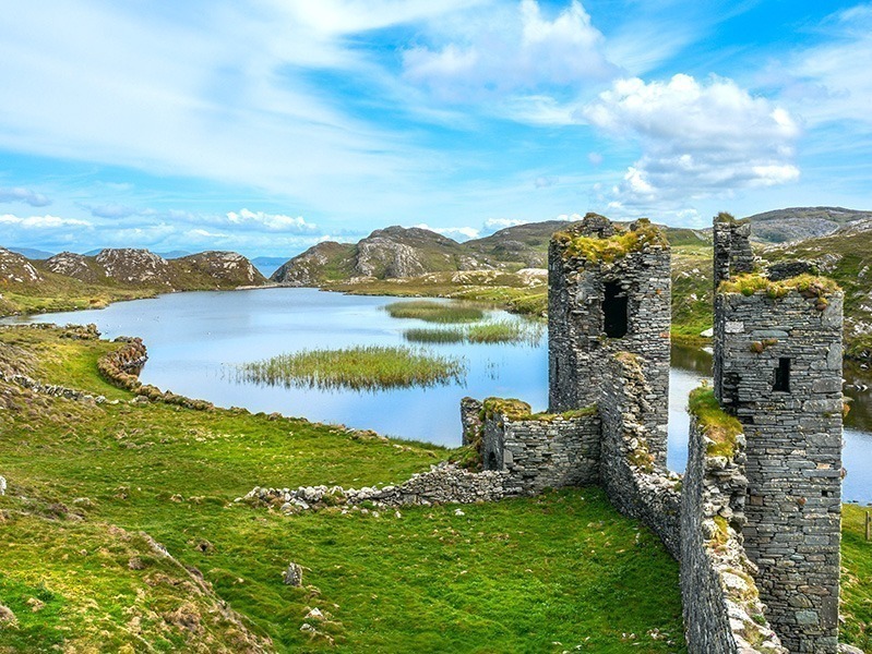 Three Castle Head ruines bij Cork