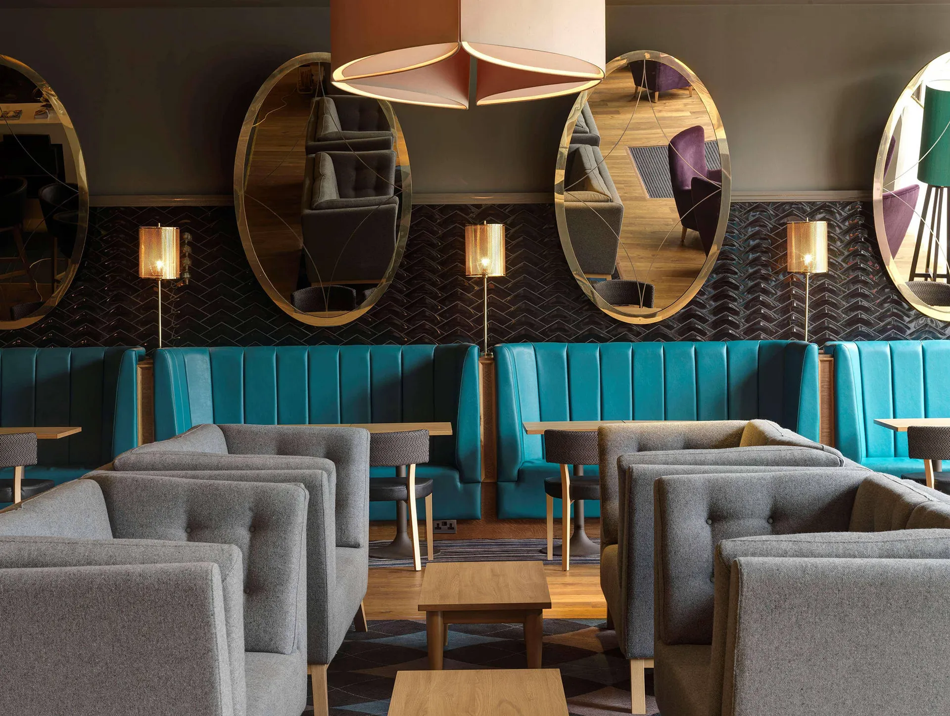 DoubleTree by Hilton Hotel Edinburgh City Centre